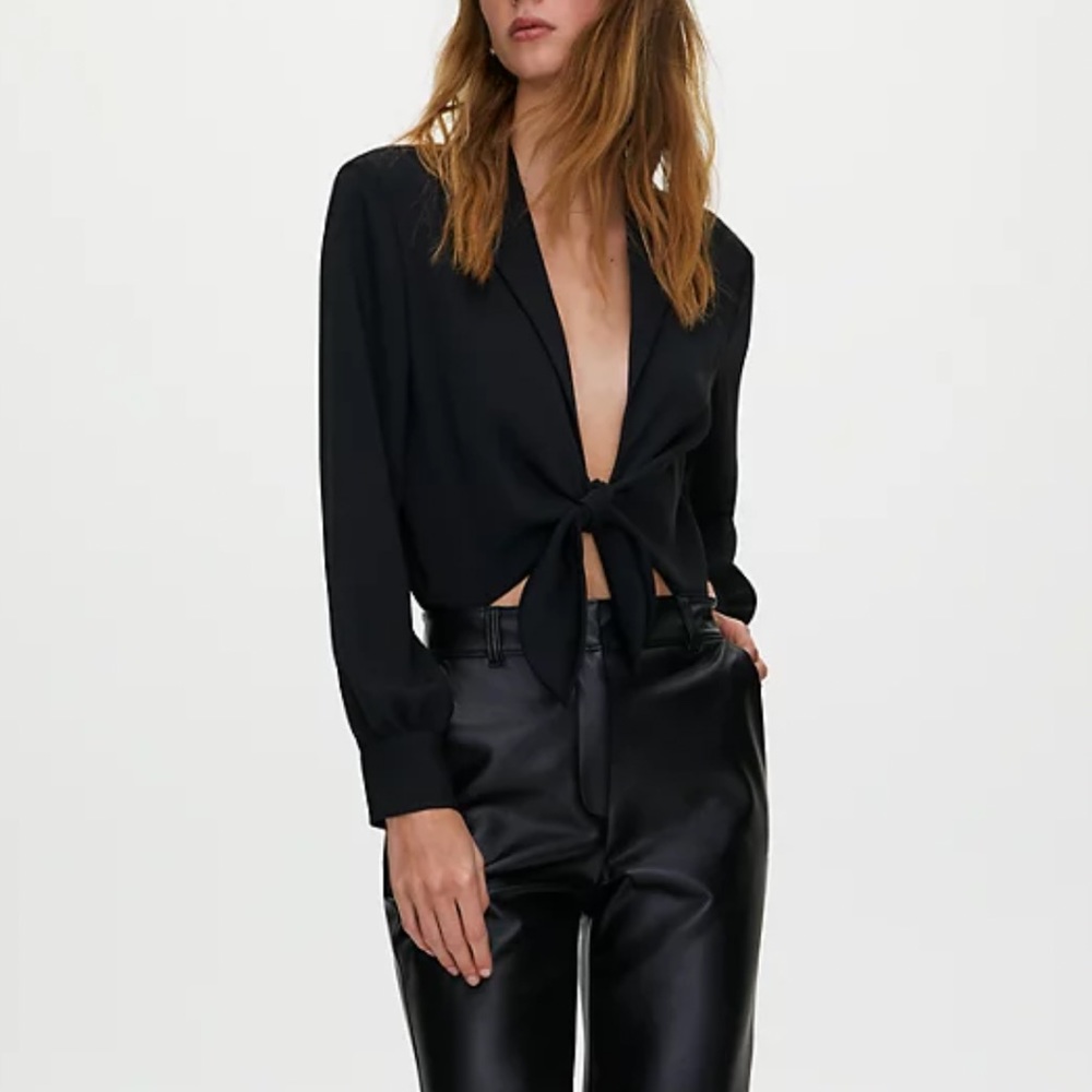 NWT Babaton Tie-front Bodysuit Blouse in Black